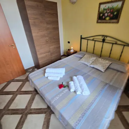 Alloggio per agriturismo Molle Con Piscina *