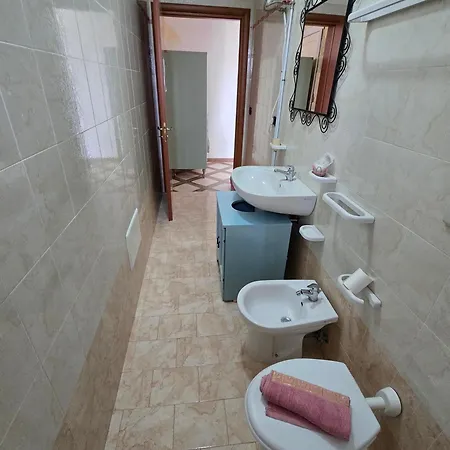 Molle Con Piscina Alloggio per agriturismo *