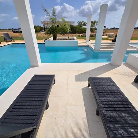 Alojamento de Turismo Rural Molle Con Piscina Carpignano Salentino